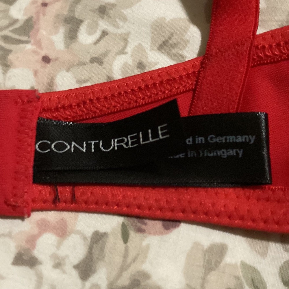 Conturelle Red Bra - Picture 9 of 9